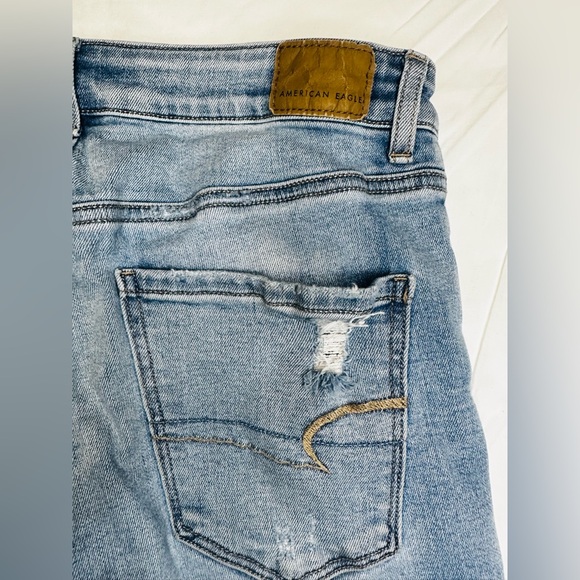 American Eagle Outfitters Light Blue High-Rise Jegging - Picture 8 of 9
